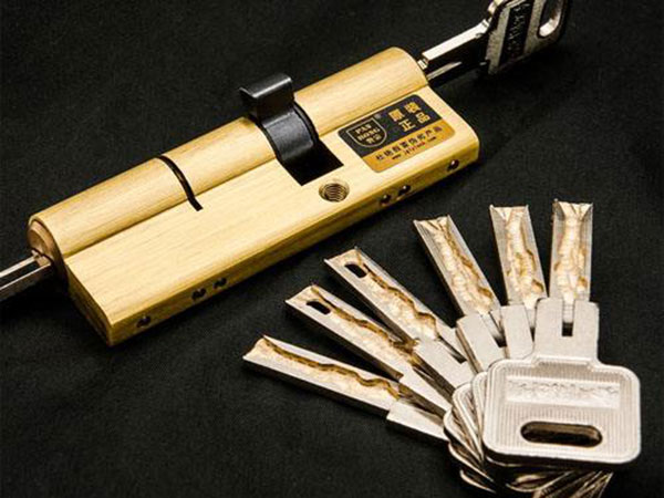 濠江24小时上门开锁公司