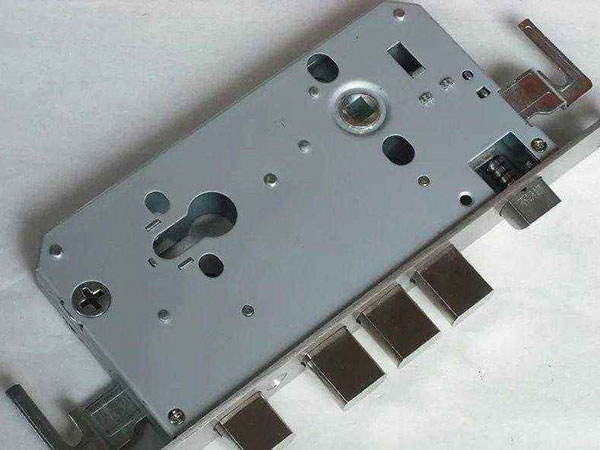 濠江24小时上门开锁公司