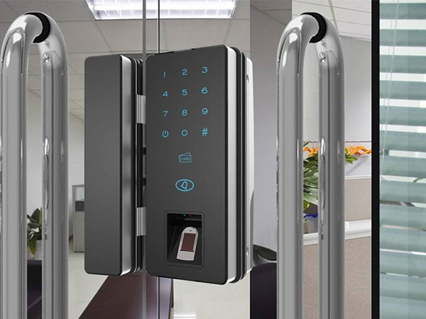 濠江24小时上门开锁公司