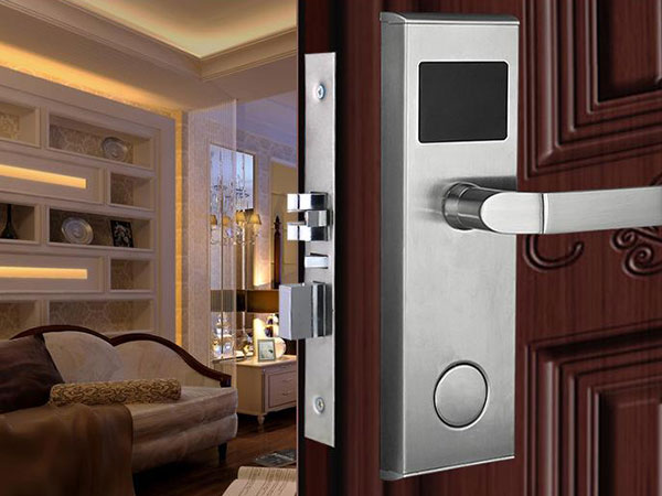 濠江24小时上门开锁公司