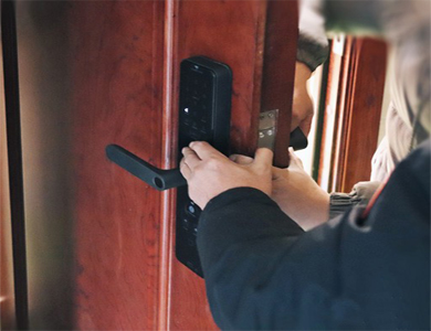 濠江24小时上门开锁公司